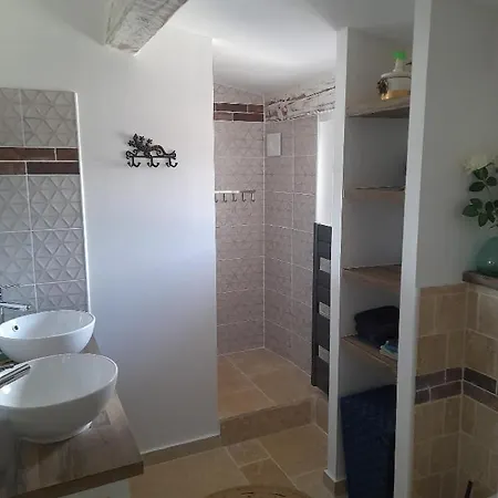 شقة Gite En Cevennes Saint-Martin-de-Valgalgues